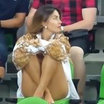 She SH0WED Her CameI T0E ln LlVE TV Match, H0LD Y0UR BREATH…