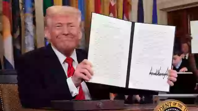 A ‘dark day for children’ as Trump signs executive order to dismantle Department of Education