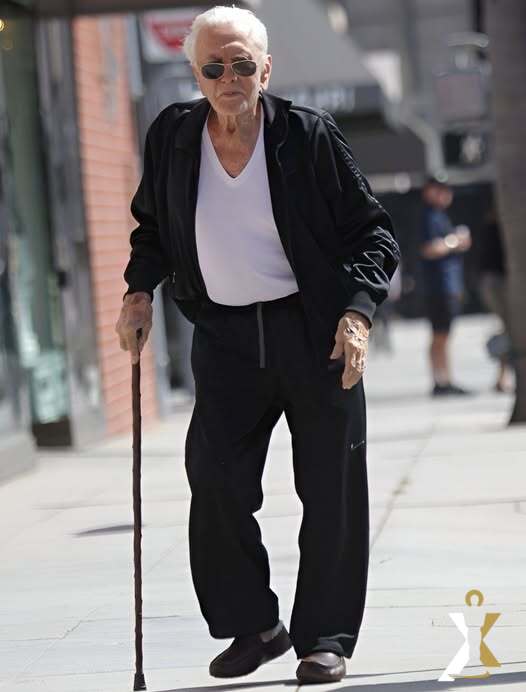 Why doesn’t anyone talk about Kirk Douglas anymore….