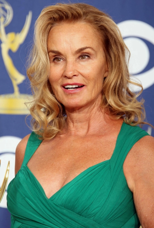 Celebrating 76 Years!: A Look Back at the Iconic Actress Who Continues to Shine Despite the Years!