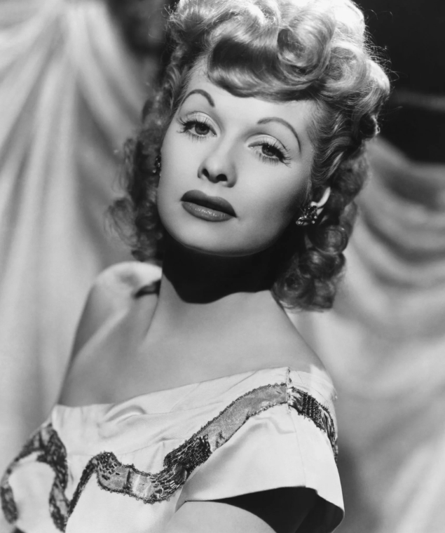 “Recognize Her?”: The Queen Of Comedy Who Changed Hollywood Forever!