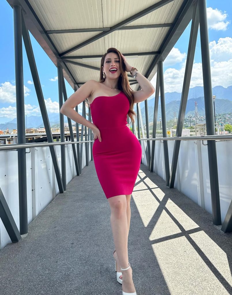 LIVE TV SURPRISE: She Didn’t Know the Camera Was On — Viewers Caught Everything