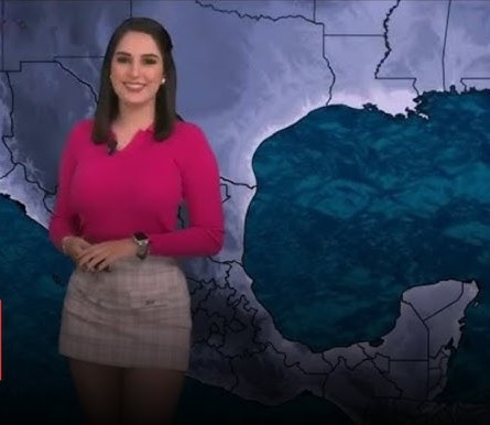 TV Anchor’s Off-Camera Moment Caught Live — Now Everyone’s Watching