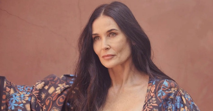 Demi Moore Removed Ribs to Shape Her Waist — And Decades Later, Fans Can’t Believe How She Still Looks This Good